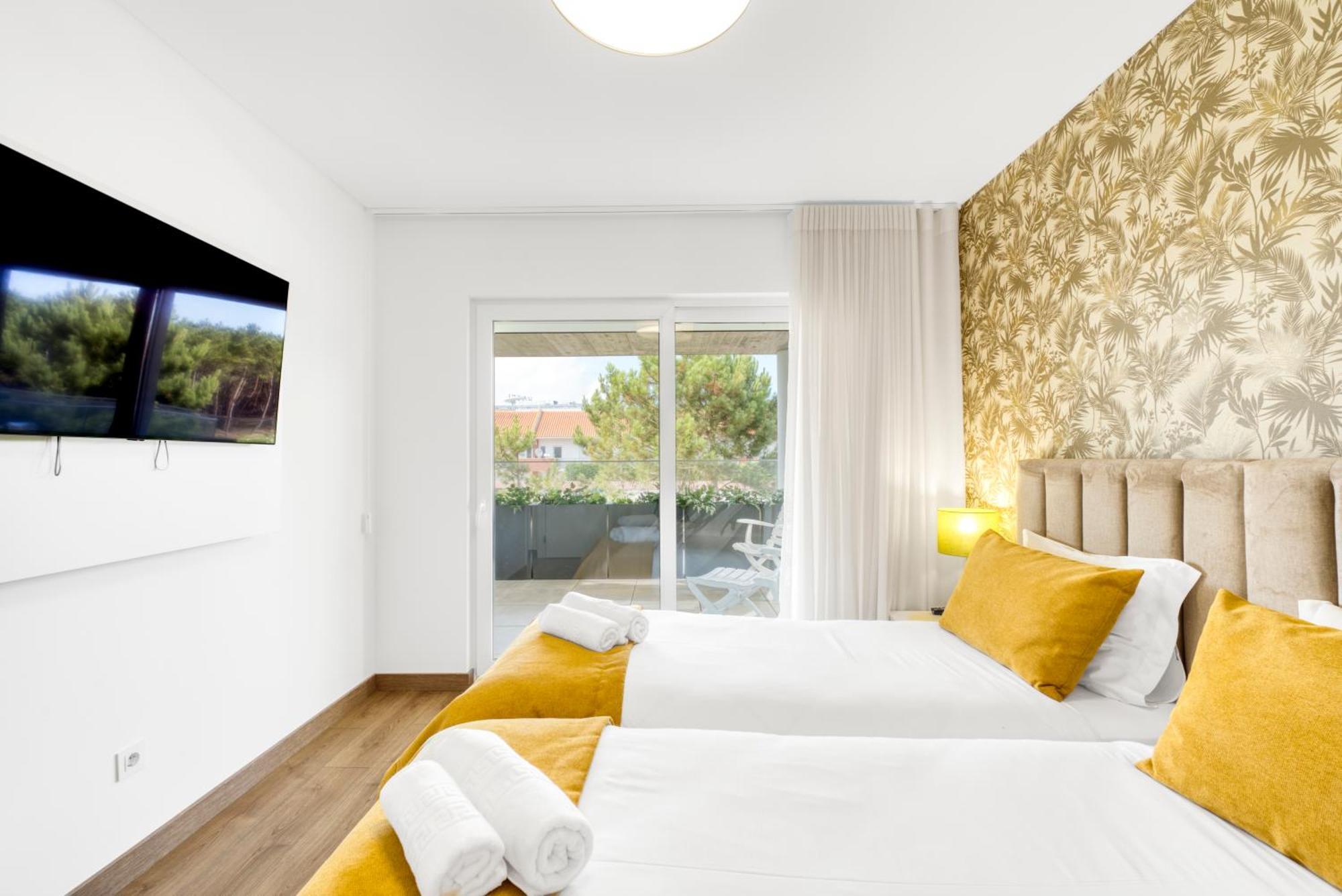 Mar A Vista - Condominium With Pool, Gym And Sea Views Nazaré Room photo