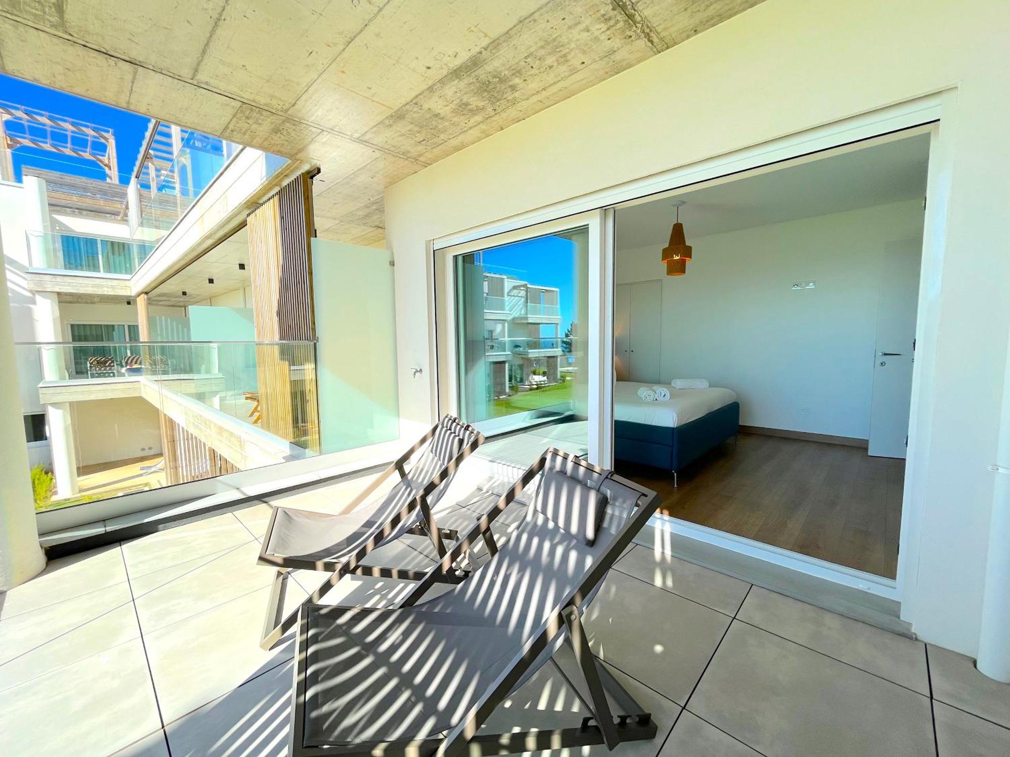 Mar A Vista - Condominium With Pool, Gym And Sea Views Nazaré Exterior photo
