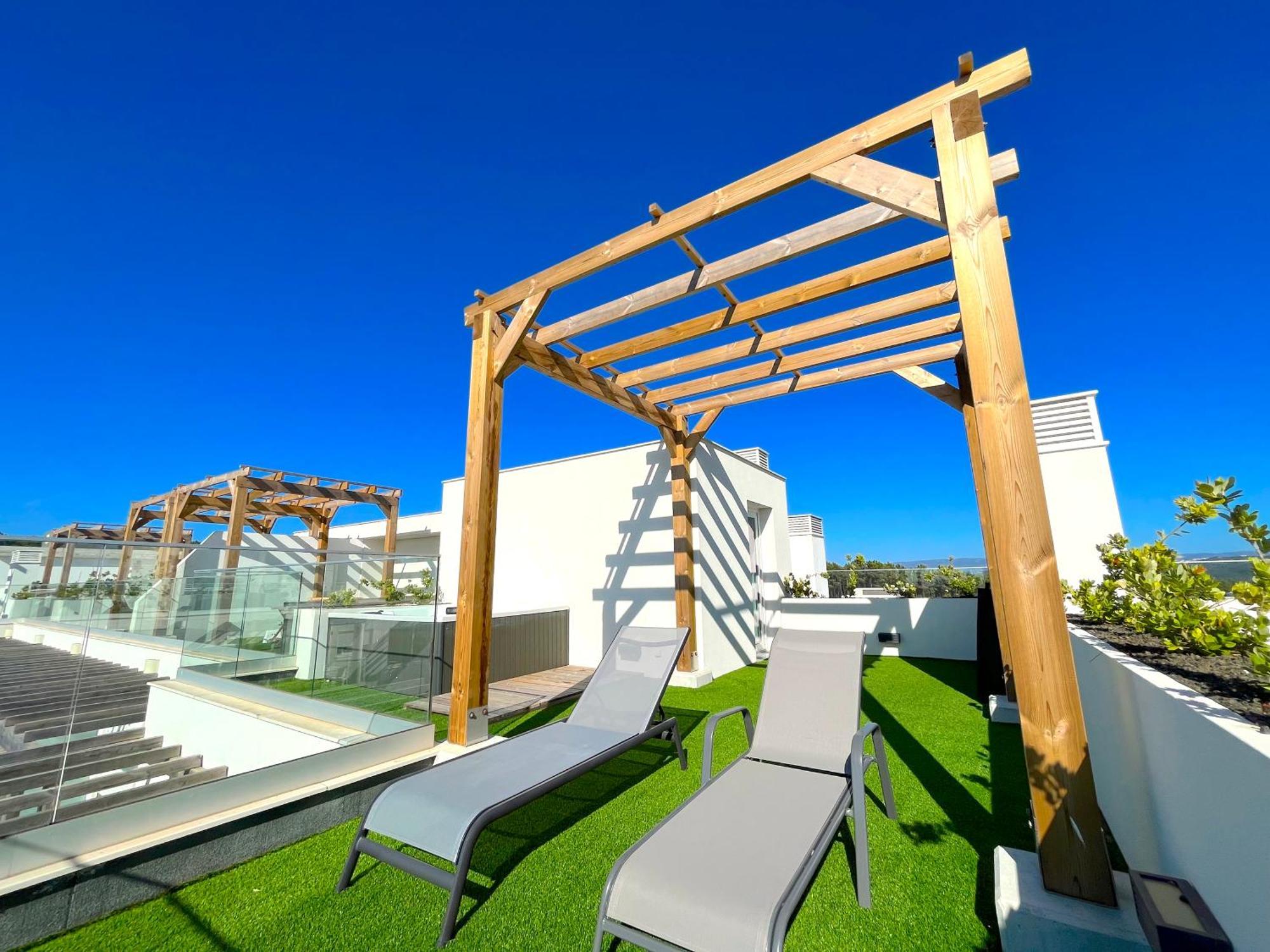 Mar A Vista - Condominium With Pool, Gym And Sea Views Nazaré Exterior photo