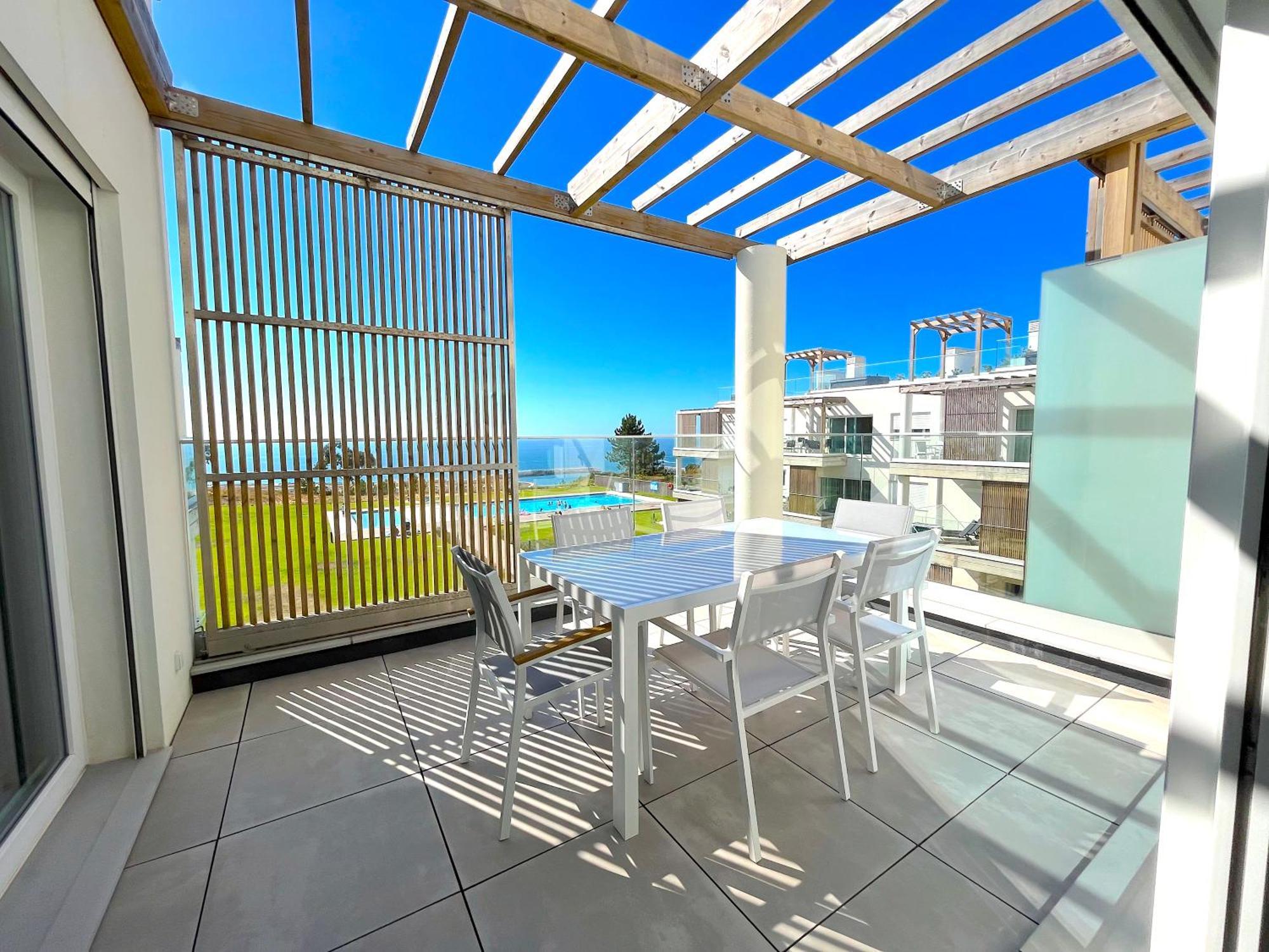 Mar A Vista - Condominium With Pool, Gym And Sea Views Nazaré Exterior photo