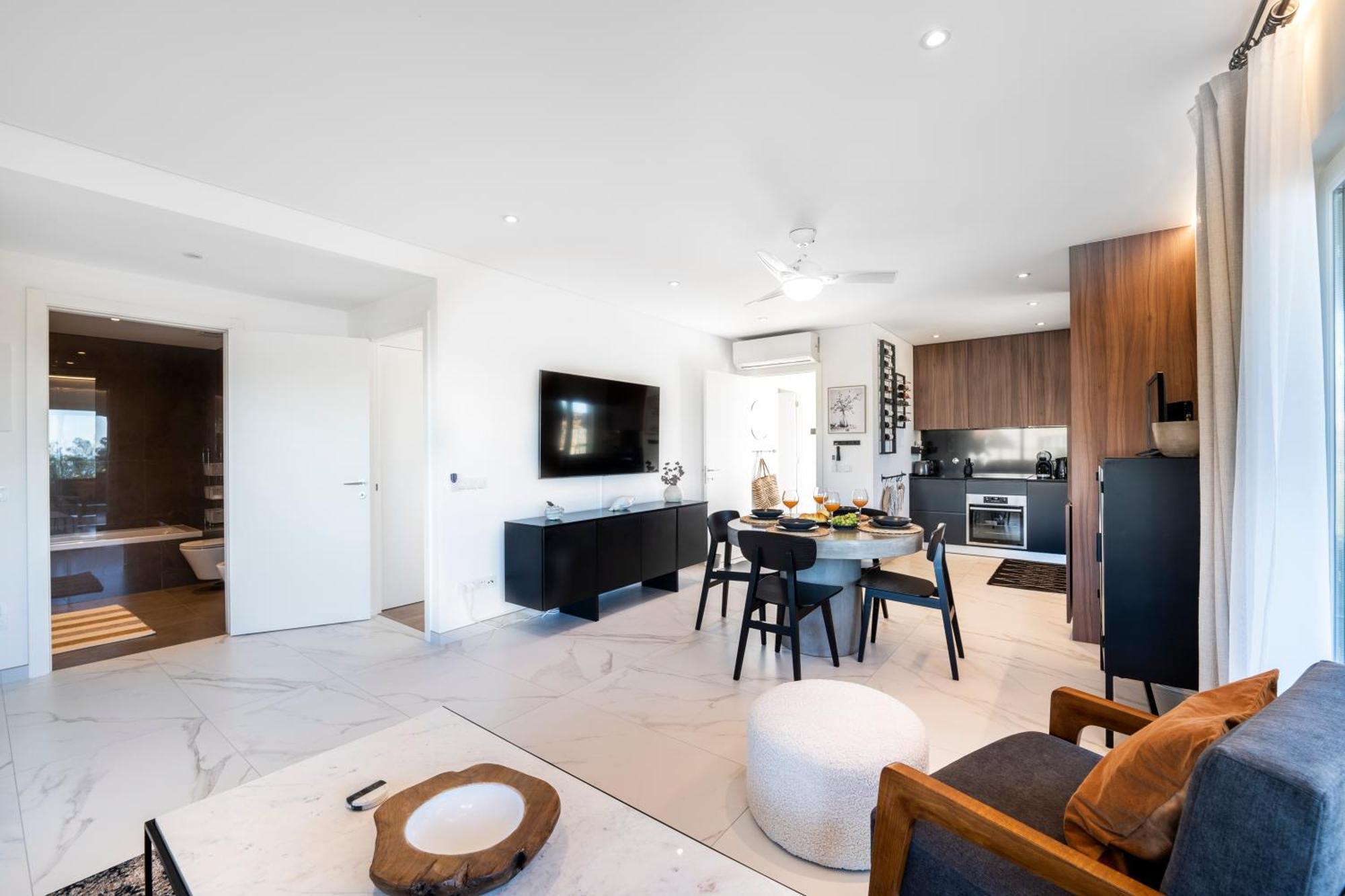Mar A Vista - Condominium With Pool, Gym And Sea Views Nazaré Room photo