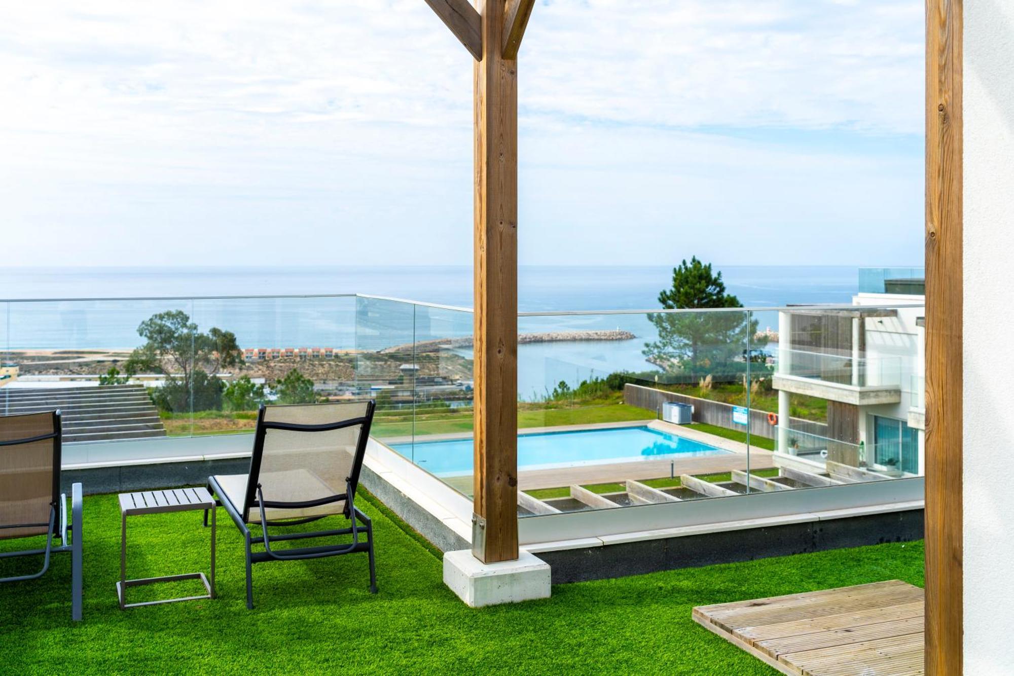 Mar A Vista - Condominium With Pool, Gym And Sea Views Nazaré Exterior photo